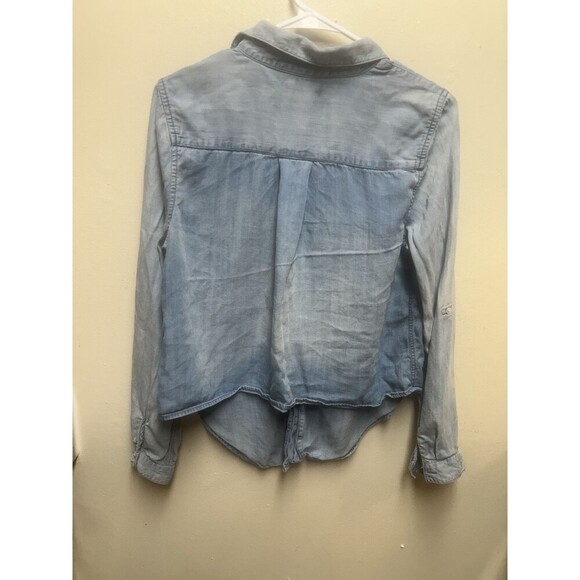 Thread Supply Soft Button Down Shirt Roll Tab Sleeve Blue Denim Size Medium Tie - Picture 3 of 6